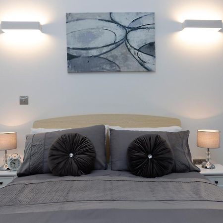 The Atrium Apartamento Milton Keynes Exterior foto