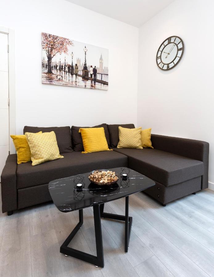 The Atrium Apartamento Milton Keynes Exterior foto